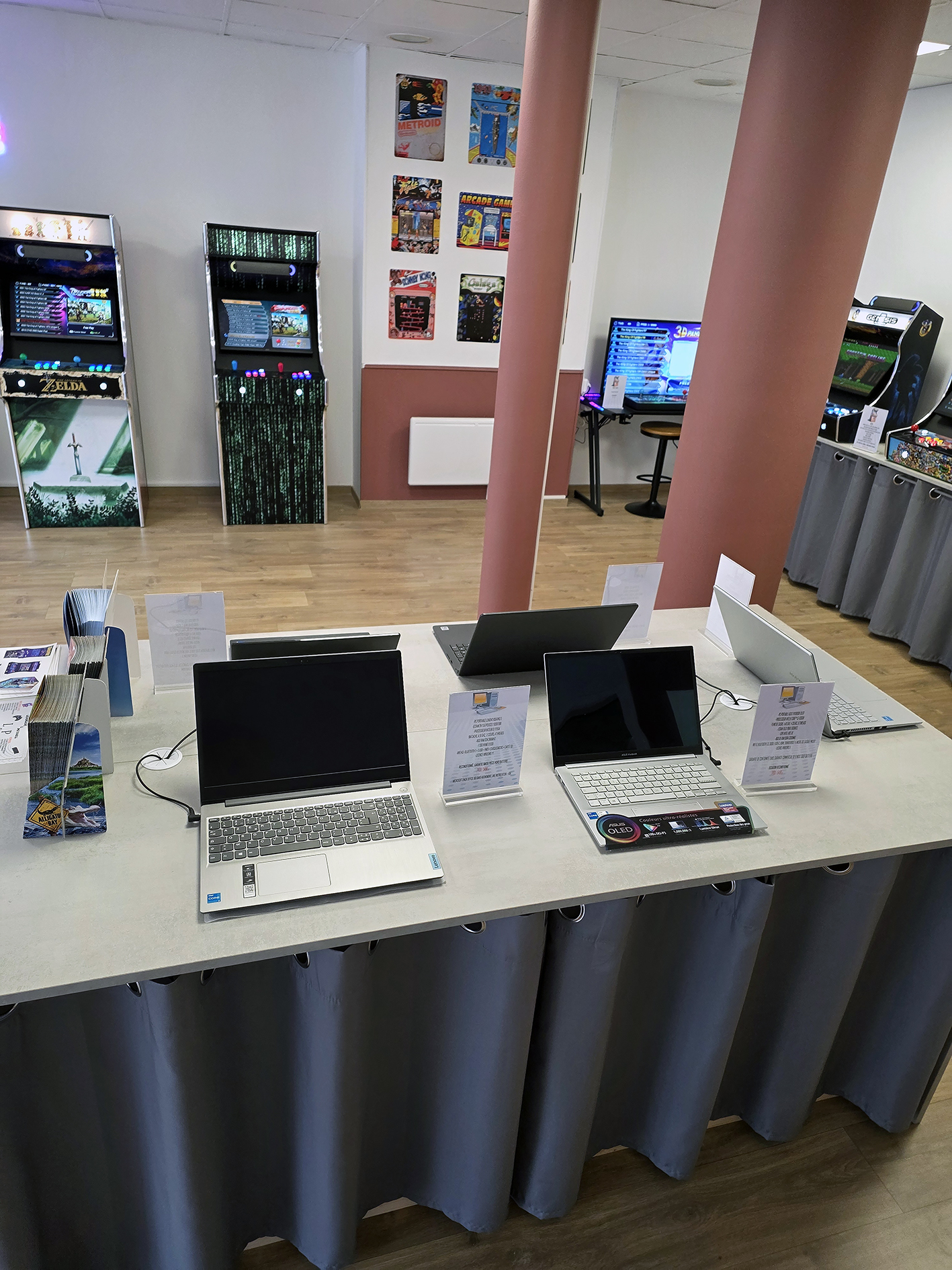 Espace informatique du magasin