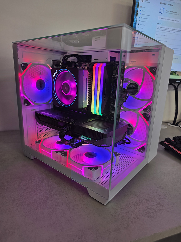 PC gamer Ryzen 5 5500 - RX 9060XT