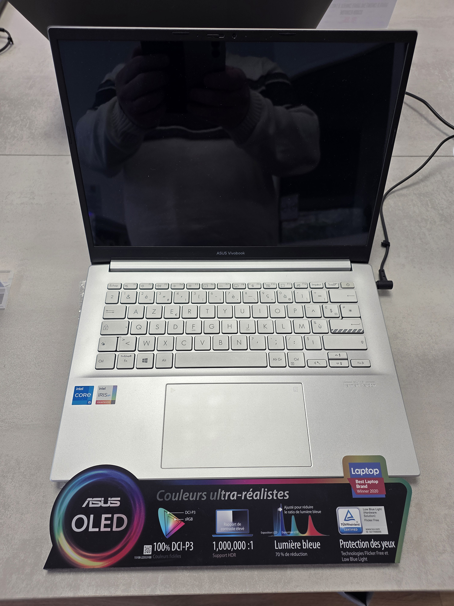 PC portable Asus Vivobook OLED